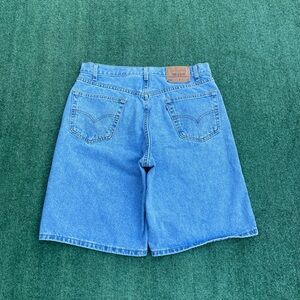 Vintage Levi’s 550 Shorts